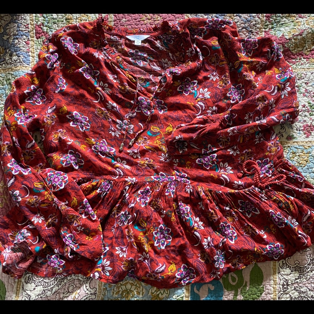 Woman’s Bojo Top